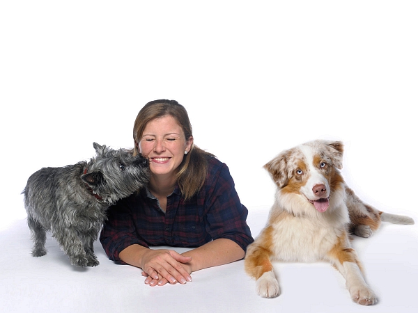 australian sheperd studiofotografie mit mensch tierfotografie glasow fotografie